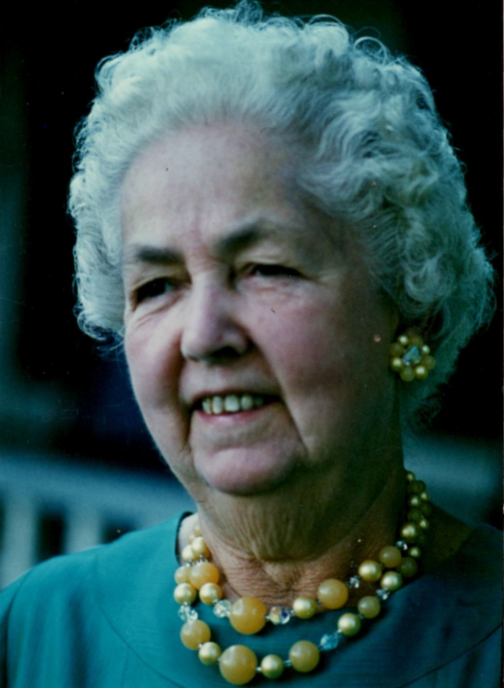 TLV Trivia 3 = Dining Room Hosts/Hostesses